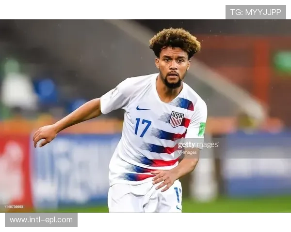 帕尔马租借奥林匹亚科斯前锋埃斯佩托,强化锋线深度